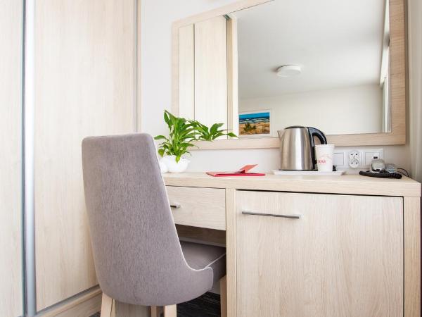 Centrum Zdrowia i Wypoczynku Ikar : photo 7 de la chambre grande chambre double