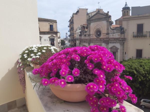 B&B Cala Peppa : photo 7 de la chambre suite avec terrasse