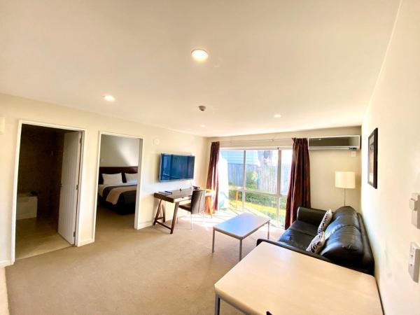 Alpha Motel : photo 2 de la chambre appartement 1 chambre avec baignoire spa