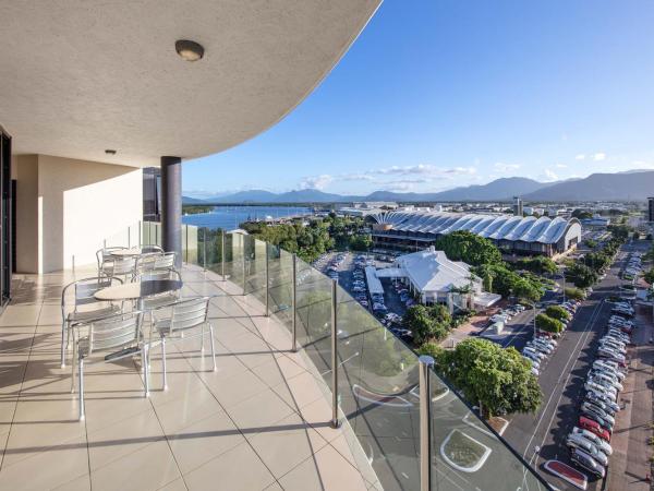 Piermonde Apartments Cairns : photo 10 de la chambre appartement 2 chambres avec vue sur la montagne
