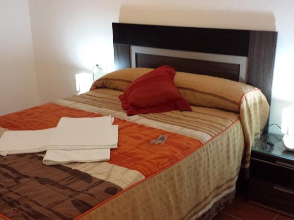 Pension Gran Plaza : photo 6 de la chambre chambre double ou lits jumeaux