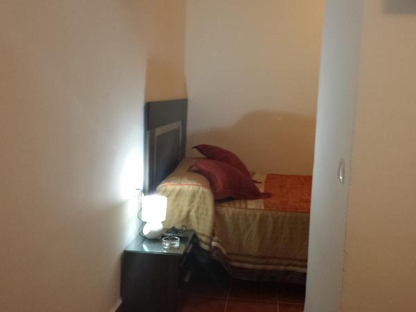 Pension Gran Plaza : photo 2 de la chambre chambre quadruple