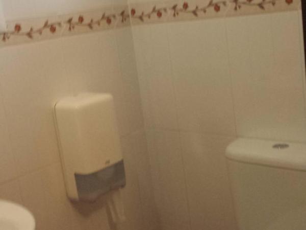 Pension Gran Plaza : photo 4 de la chambre chambre double ou lits jumeaux