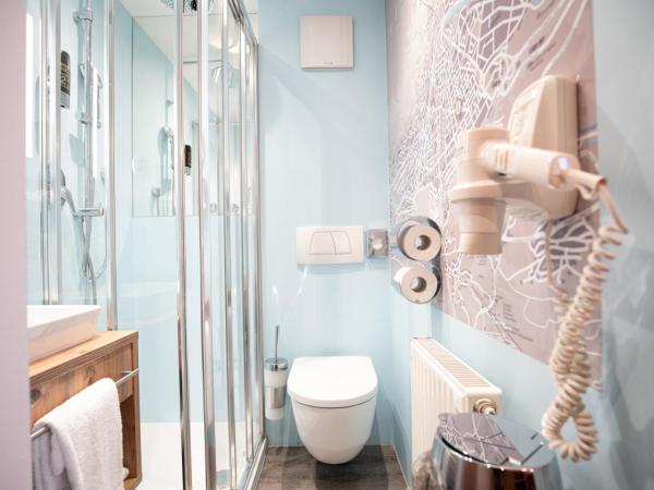 BinderS Budget City-Mountain Hotel : photo 4 de la chambre chambre simple - vue sur montagne