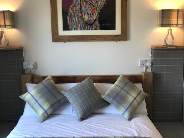 18 Craigmillar Park : photo 4 de la chambre petite chambre double compacte avec douche 