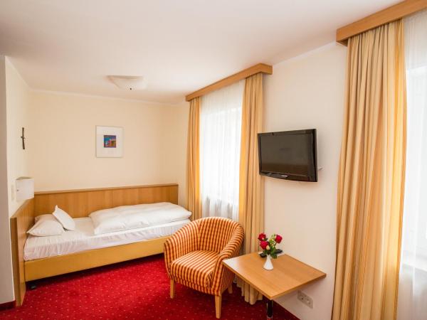 Gästehaus der Katholischen Akademie in Bayern : photo 3 de la chambre chambre simple avec douche - maison kardinal wendel
