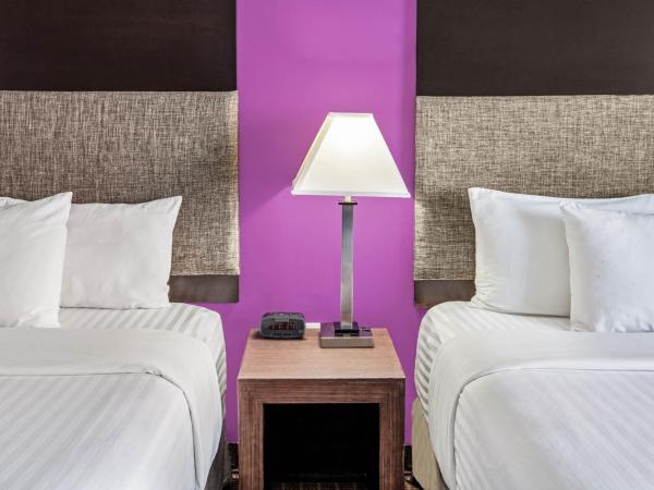 CHN Hotel Monterrey Centro, Trademark Collection by Wyndham : photo 2 de la chambre chambre 2 lits queen-size - non-fumeurs
