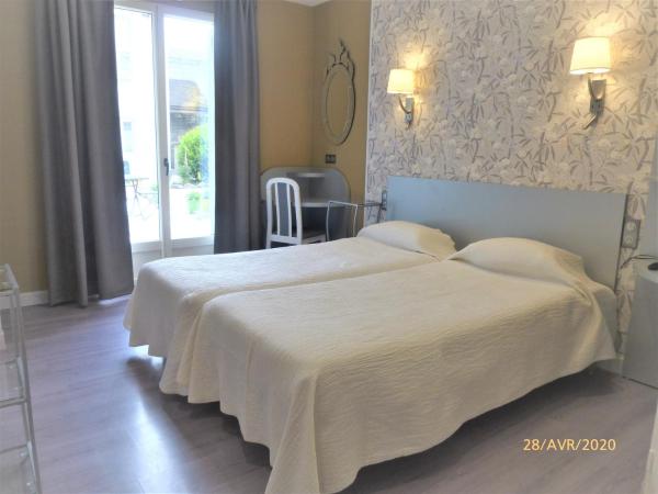 Beaune Hôtel : photo 2 de la chambre chambre lits jumeaux