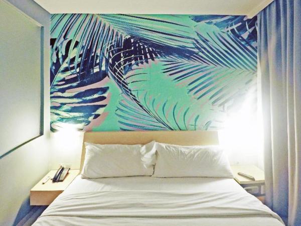 Liberta Hotel Kemang : photo 9 de la chambre chambre familiale