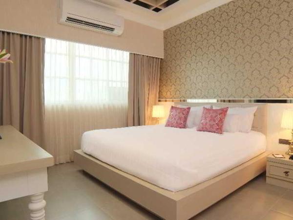 The Raya Surawong Bangkok : photo 2 de la chambre room #116272477