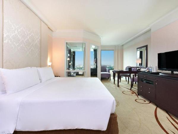 Miracle Grand Convention Hotel : photo 7 de la chambre room #2751540