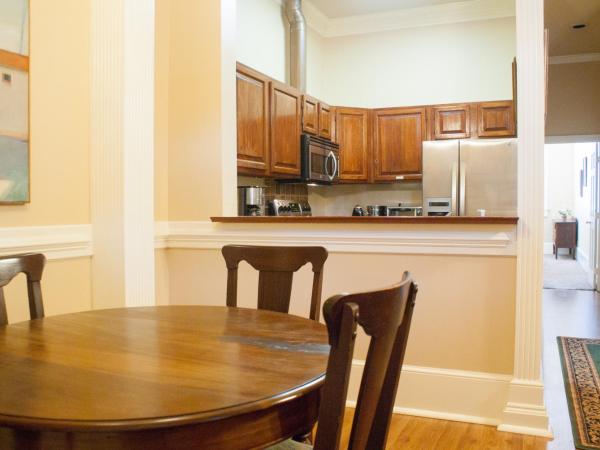 Grenoble House : photo 10 de la chambre suite 2 chambres avec 2 salles de bains