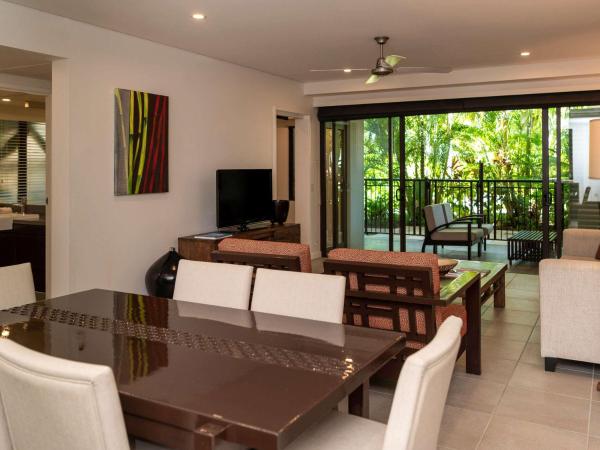 Pullman Port Douglas Sea Temple Resort and Spa : photo 5 de la chambre two bedroom plunge pool apartment