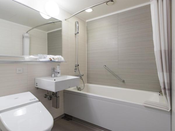 JR Kyushu Hotel Blossom Hakata Central : photo 2 de la chambre chambre double - non-fumeurs