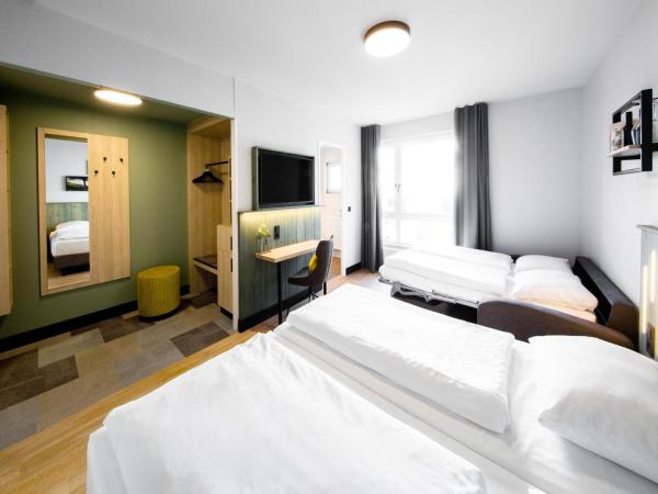 fjord hotel berlin : photo 4 de la chambre chambre familiale