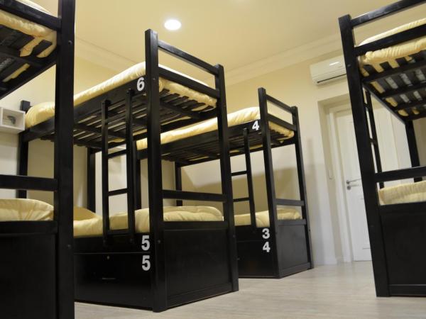 Jaque Mate Hostel : photo 1 de la chambre lit dans dortoir mixte de 8 lits