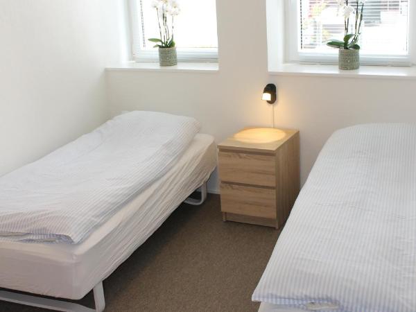 Amalie Bed and Breakfast & Apartments : photo 1 de la chambre chambre double ou lits jumeaux avec salle de bains commune