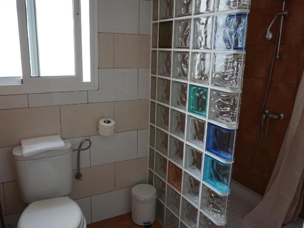Hotel Alquimia Cadiz : photo 4 de la chambre chambre simple Économique avec salle de bains privative