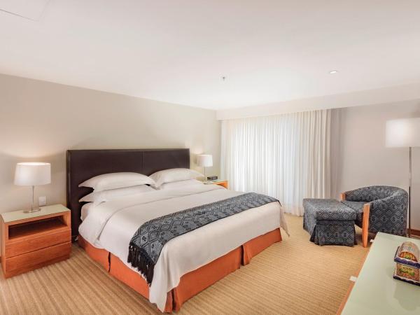 Presidente Intercontinental Puebla, an IHG Hotel : photo 4 de la chambre suite lit king-size affaires