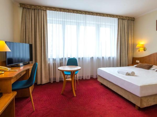 Best Western Hotel Portos : photo 5 de la chambre chambre lit king-size de luxe