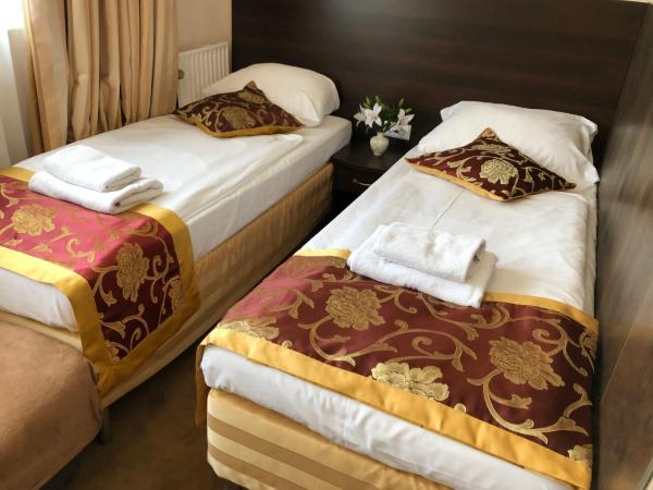 Atlas Berlin Hotel : photo 2 de la chambre chambre quadruple