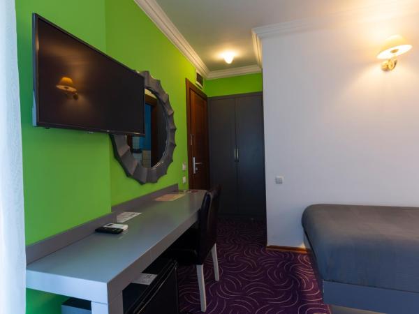 Mene City Hotel : photo 2 de la chambre chambre lits jumeaux