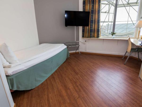 Best Western Eurostop Orebro : photo 6 de la chambre chambre triple standard avec lit simple - non-fumeurs