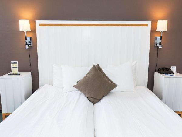 Best Western Eurostop Orebro : photo 8 de la chambre suite lit king-size - dernier Étage - non-fumeurs