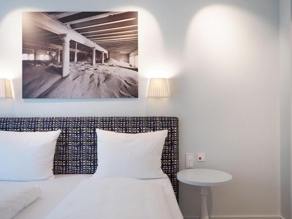 Jugend- und Familienhotel Augustin : photo 3 de la chambre cette chambre double est accessible aux personnes à mobilité réduite.