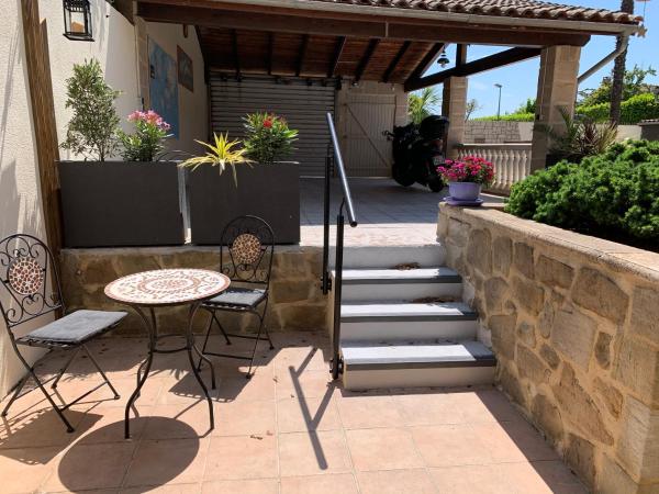 Villa Escandia : photo 2 de la chambre chambre double