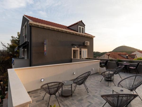 Guest House Nikolina : photo 2 de la chambre chambre double