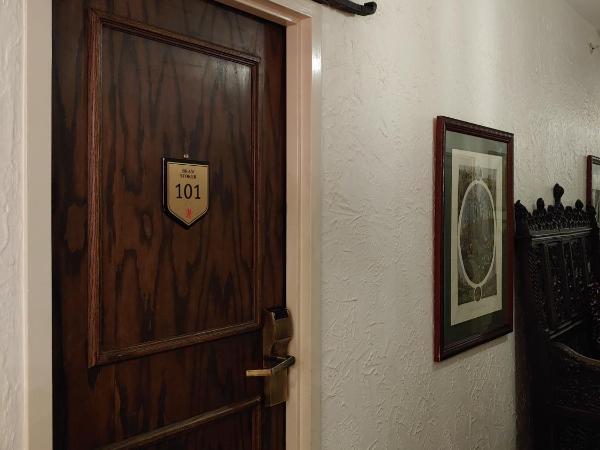 The Cheshire : photo 3 de la chambre chambre avec 2 grands lits queen-size