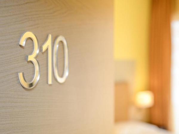 Regal Residence : photo 2 de la chambre room #2673911