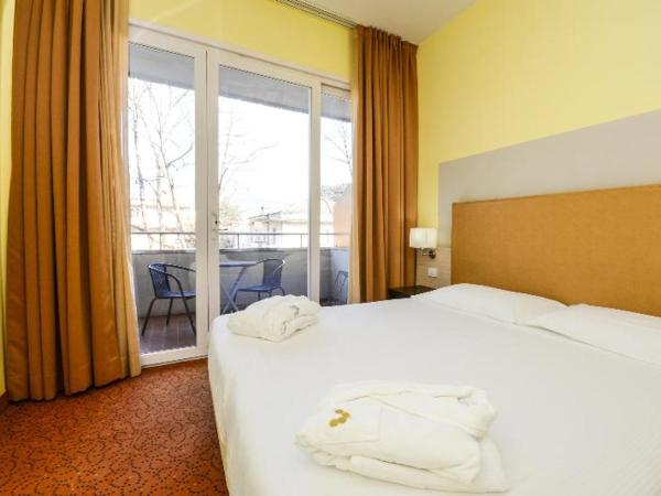 Regal Residence : photo 3 de la chambre room #2673914