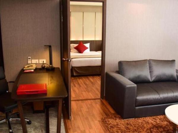 Ramada Plaza by Wyndham Bangkok Menam Riverside : photo 3 de la chambre room #17665028