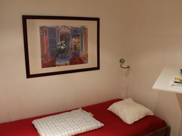 City Lodge Stockholm : photo 6 de la chambre chambre simple avec salle de bains commune