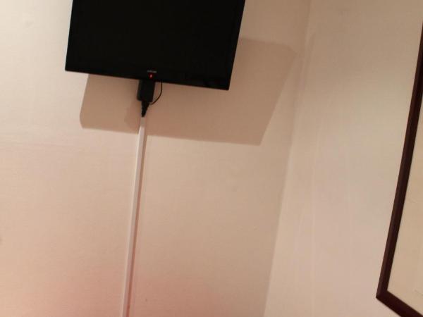 City Lodge Stockholm : photo 7 de la chambre chambre simple avec salle de bains commune