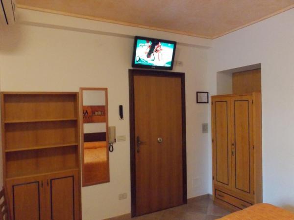 Residence Signa : photo 3 de la chambre studio avec terrasse