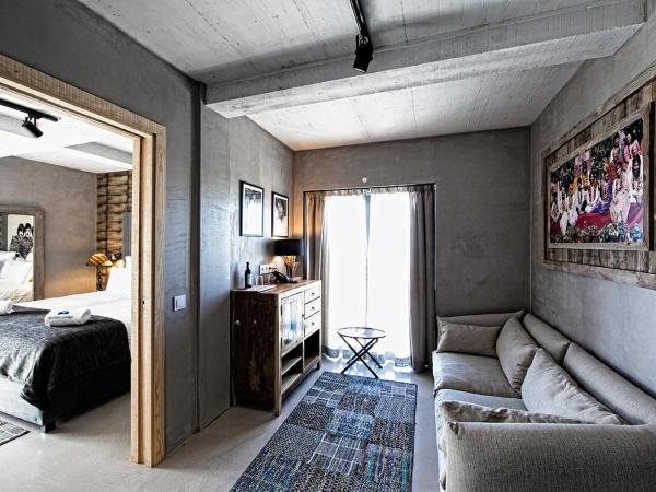 Surfers Lodge Peniche : photo 3 de la chambre suite