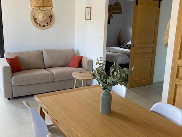 le pool house : photo 9 de la chambre chambre double - vue sur piscine