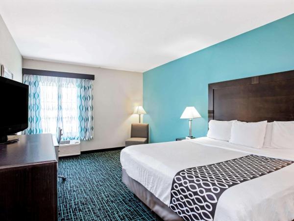 La Quinta by Wyndham PCB Pier Park area : photo 2 de la chambre chambre lit king-size deluxe