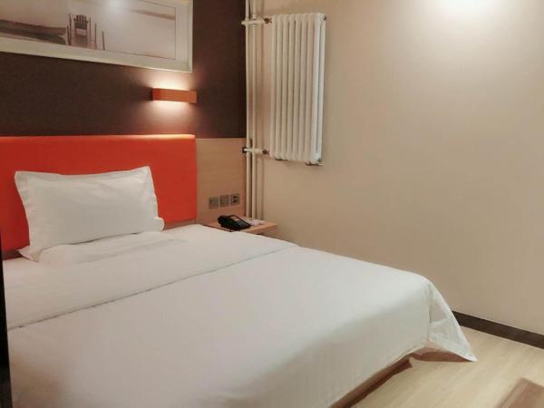 7Days Premium Qingdao Xianggang Middle Road Zhiqun Road Subway Station Branch : photo 2 de la chambre chambre simple