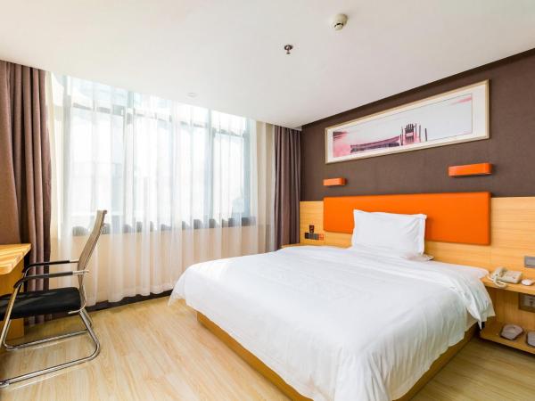 7 Days Premium Sanya Bay Haiyue Plaza Foreign Trade Road Food Street Branch : photo 4 de la chambre chambre supérieure lit queen-size