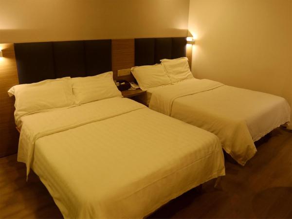 7Days Premium Shenzhen High Speed Rail North Station Minzhi Branch : photo 2 de la chambre chambre lits jumeaux de luxe premium


