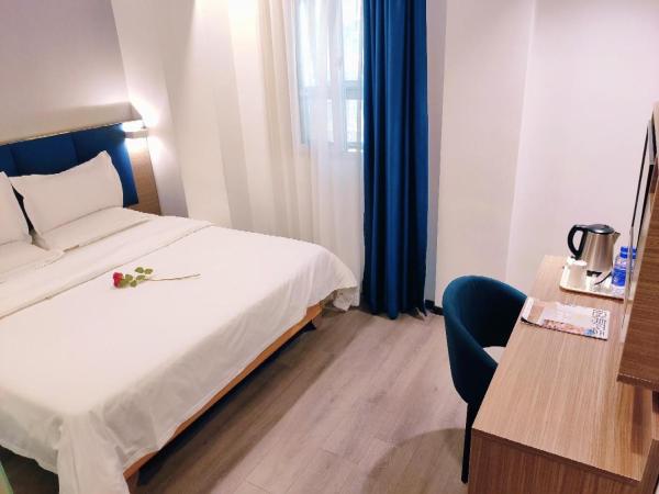 7Days Premium Shenzhen High Speed Rail North Station Minzhi Branch : photo 7 de la chambre chambre supérieure lit queen-size
