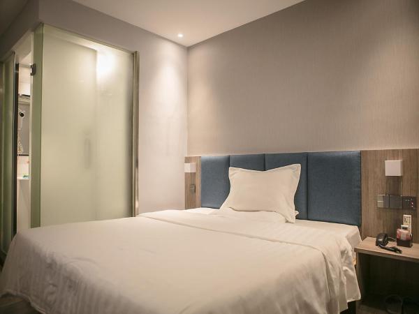 7Days Premium Shenzhen Zhuzilin Subway Station : photo 1 de la chambre chambre prestige