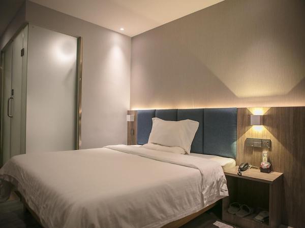 7Days Premium Shenzhen Zhuzilin Subway Station : photo 2 de la chambre chambre supérieure lit queen-size