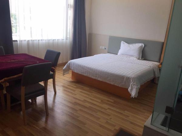 7Days Inn Chongqing Banan Yudong Pedestrian Street Duhuili Branch : photo 1 de la chambre chambre supérieure lit queen-size