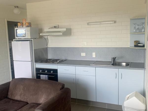 Adina Place Motel Apartments : photo 7 de la chambre appartement 2 chambres