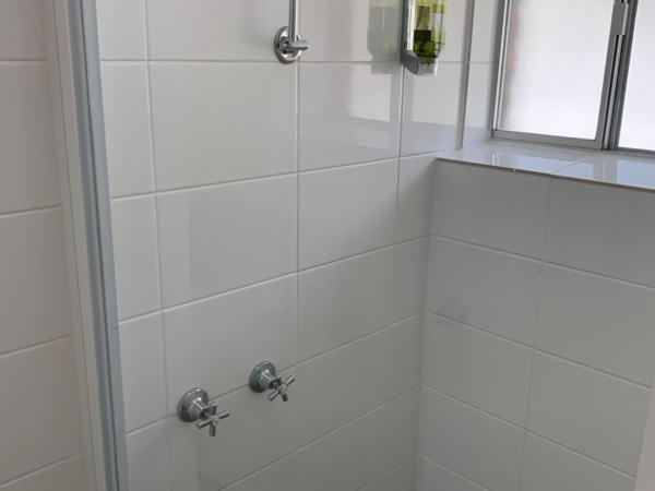 Adina Place Motel Apartments : photo 4 de la chambre appartement 2 chambres